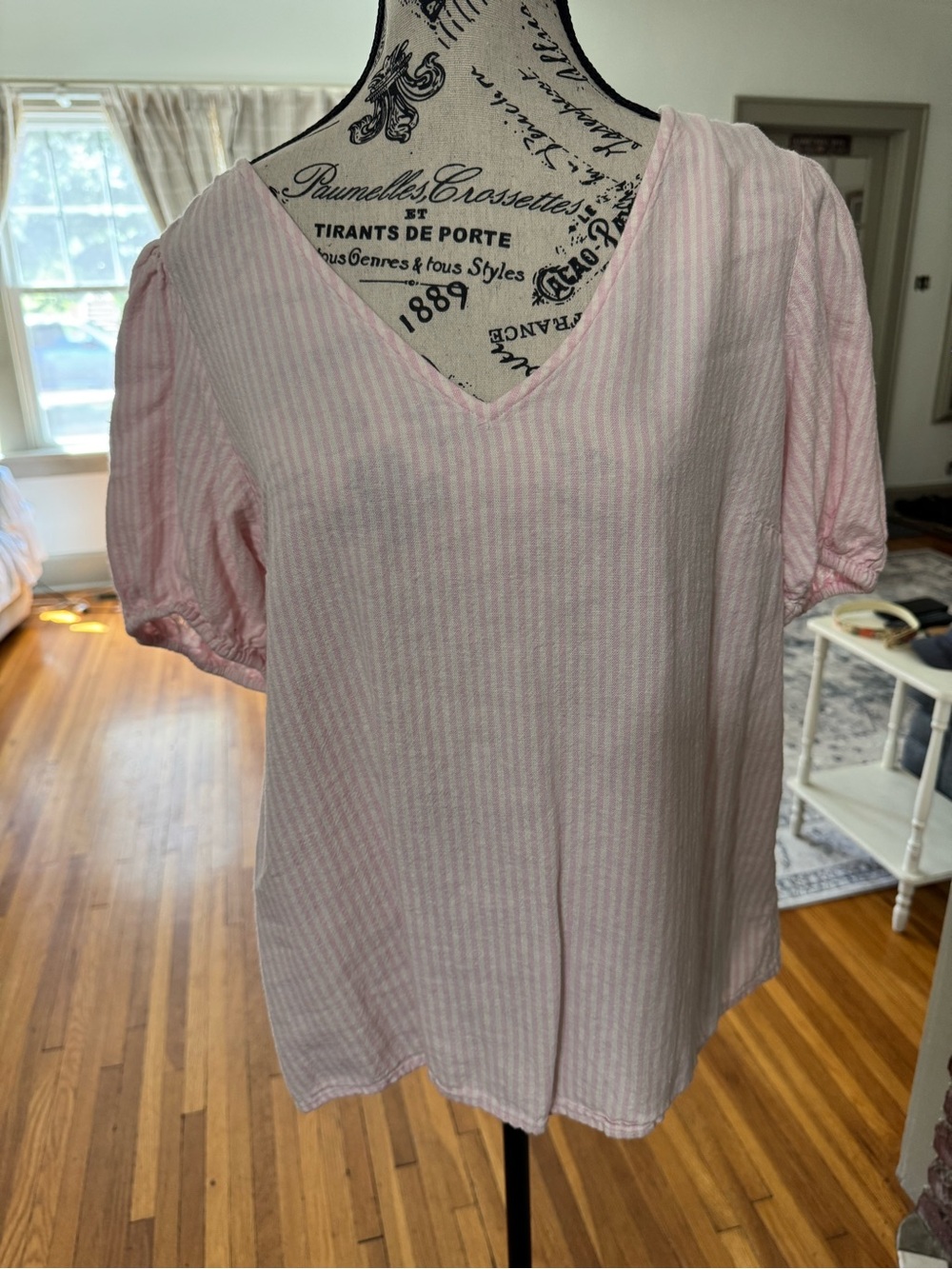 LC Lauren Conrad Linen Blend V-Neck Puff Sleeve Blouse Pink Stripe